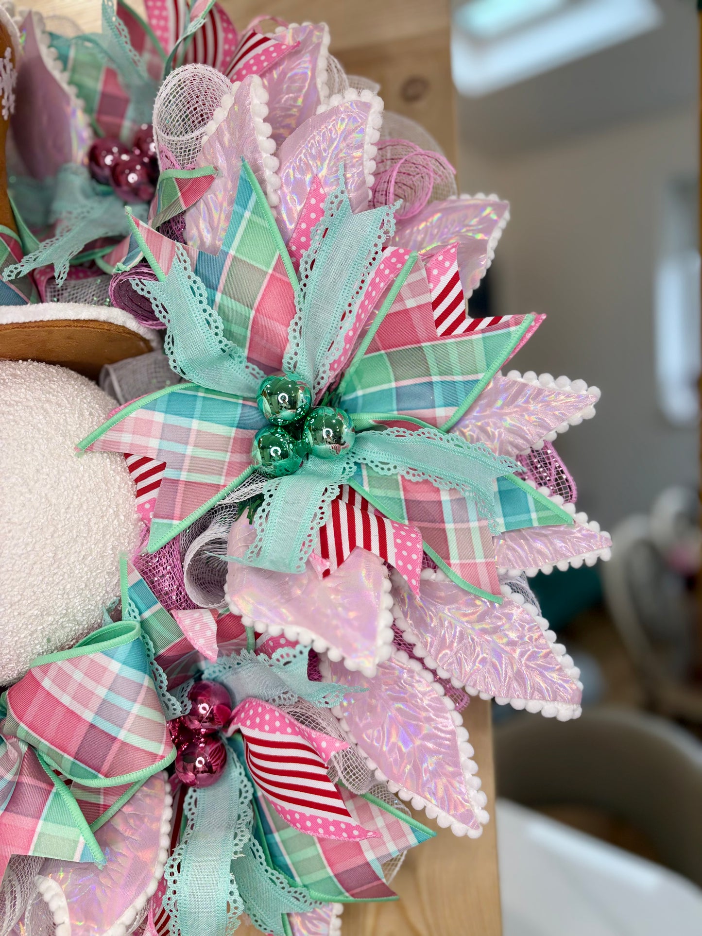 Gingerbread Snowman Wreath