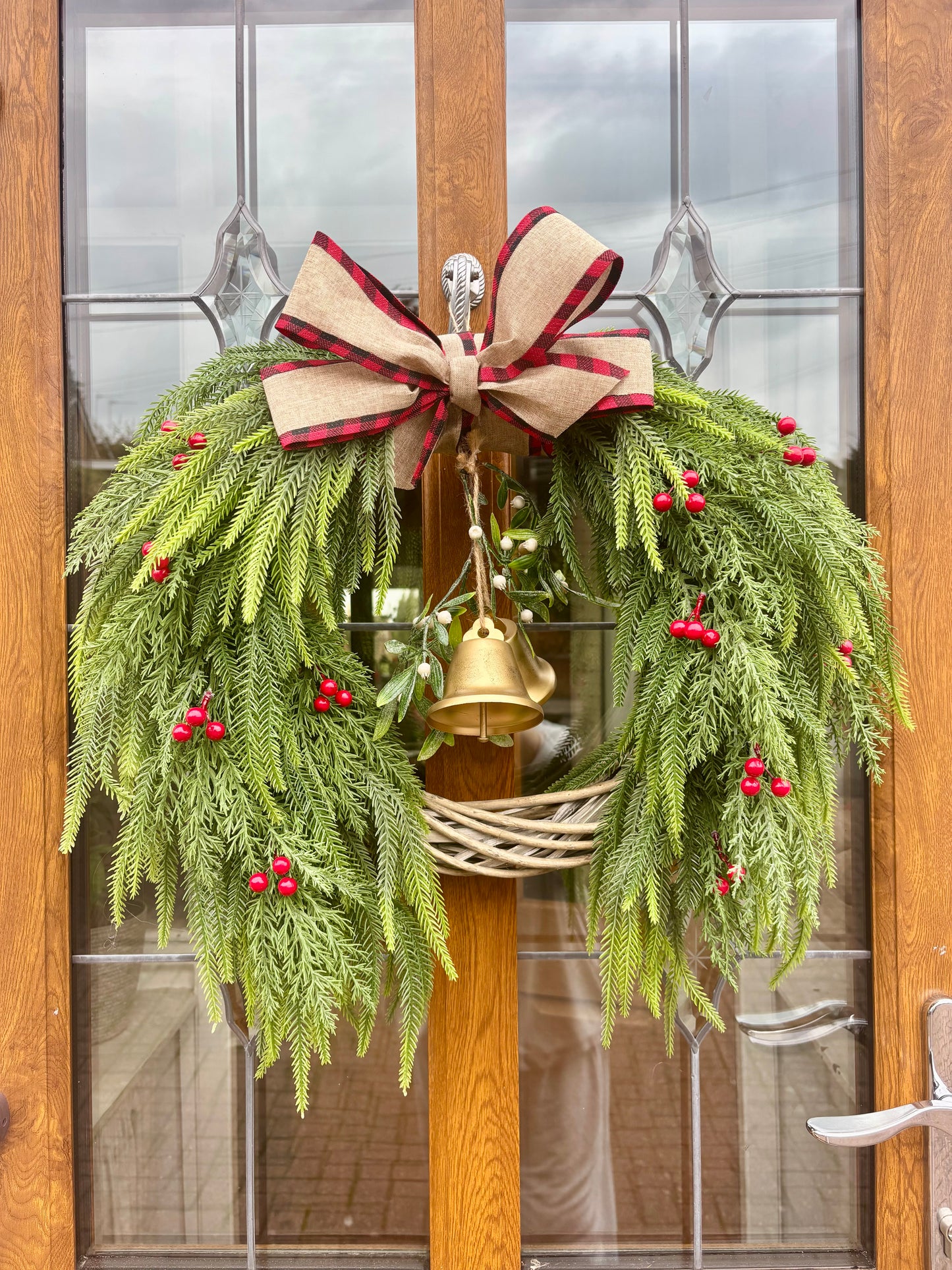 Norfolk Pine and Mistletoe Wreath
