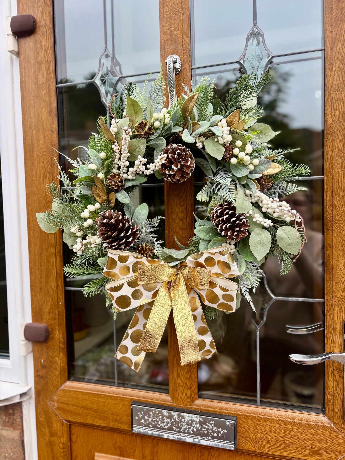 Gold & Ivory Pinecone Wreath
