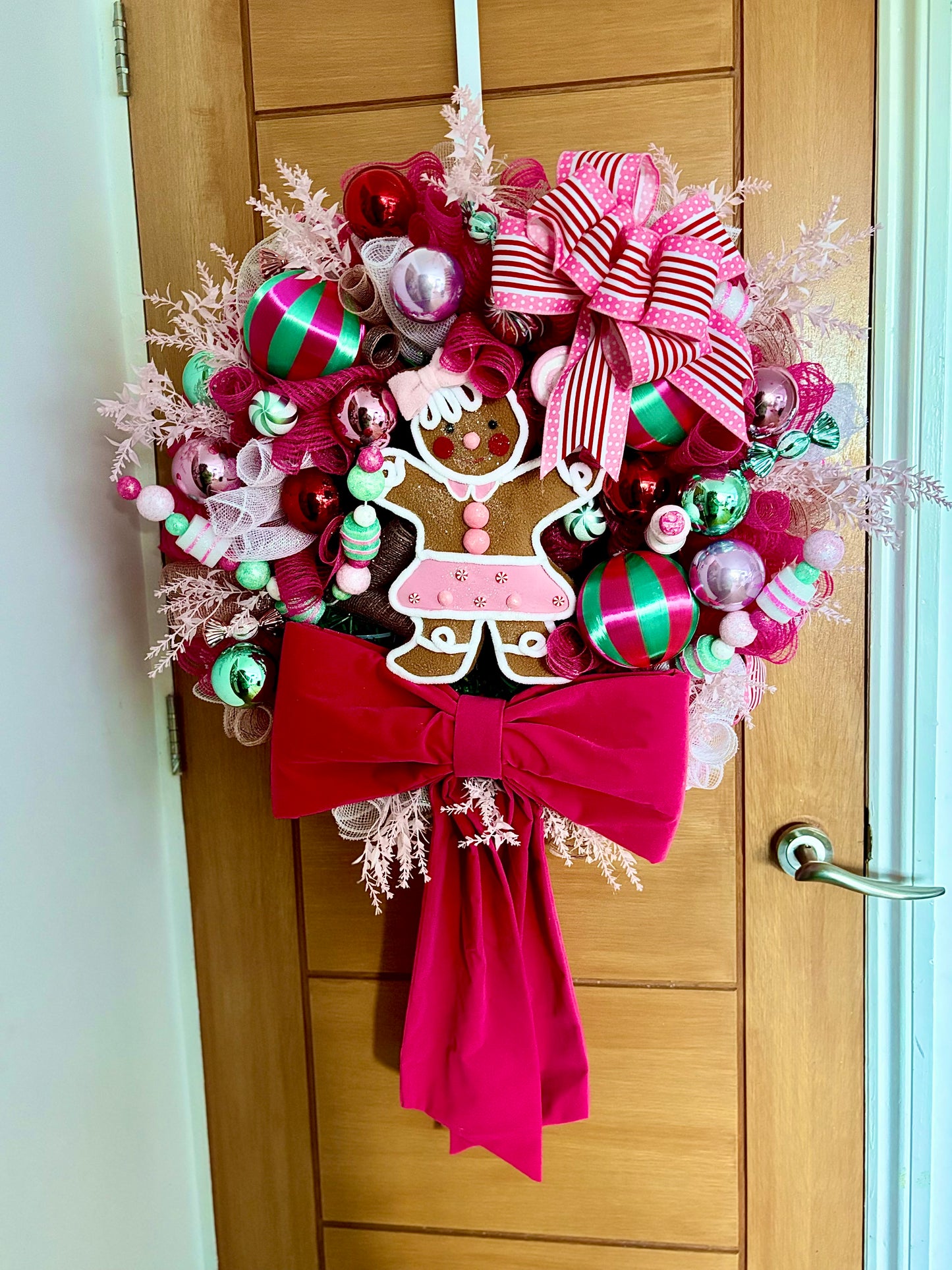 Gingerbread Girl wreath