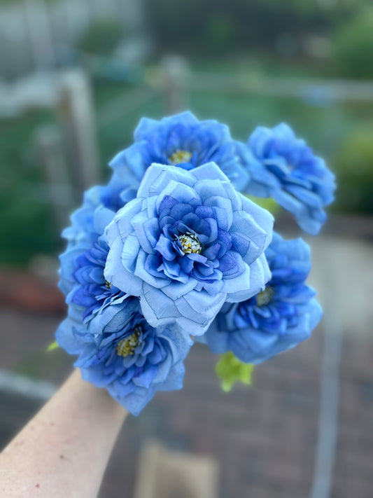 Garden rose bunch blue