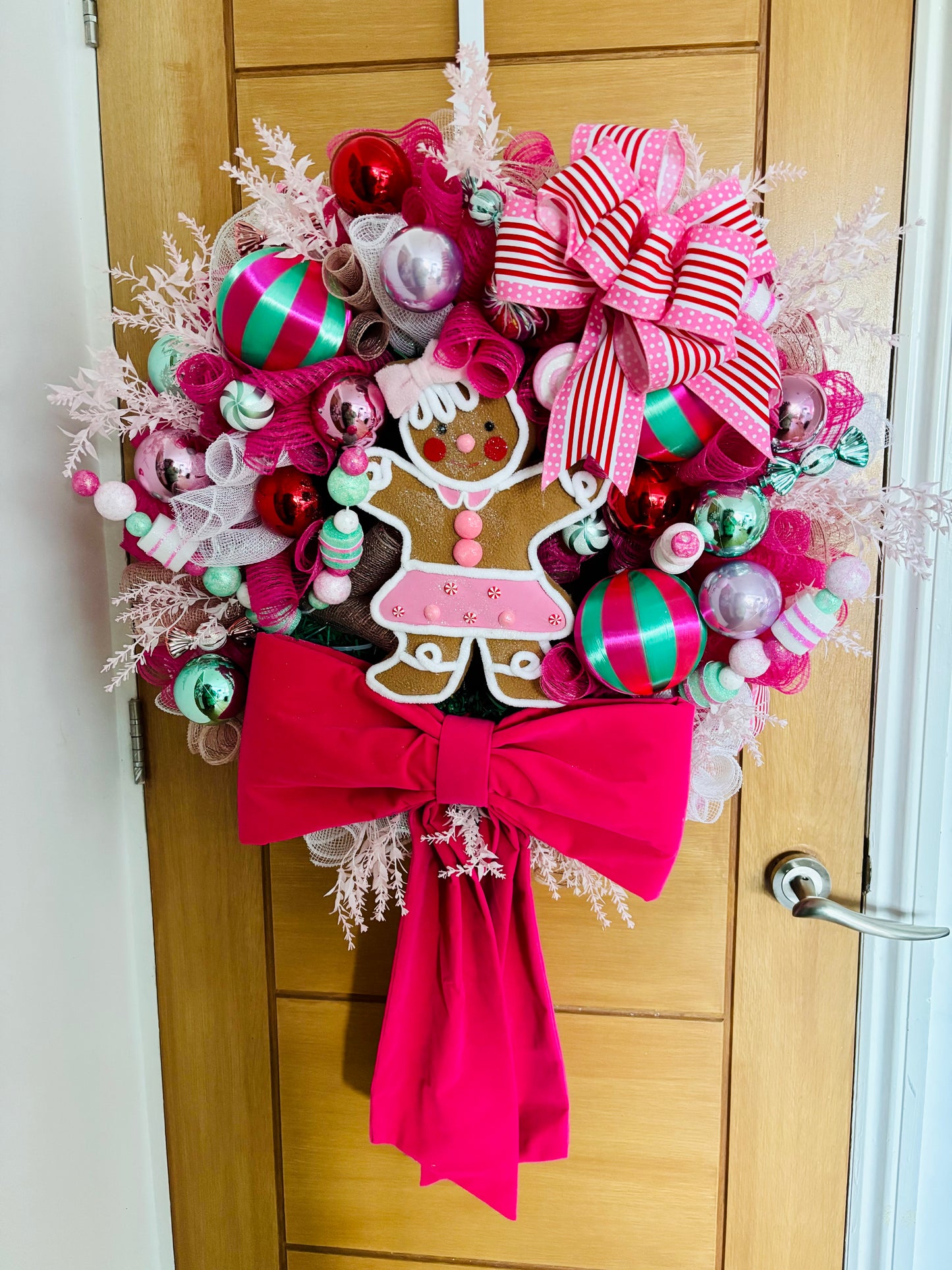 Gingerbread Girl wreath